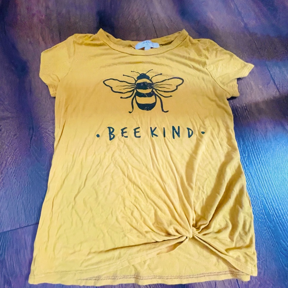 Moa Moa Yellow 'Bee Kind' Kids Shirt
